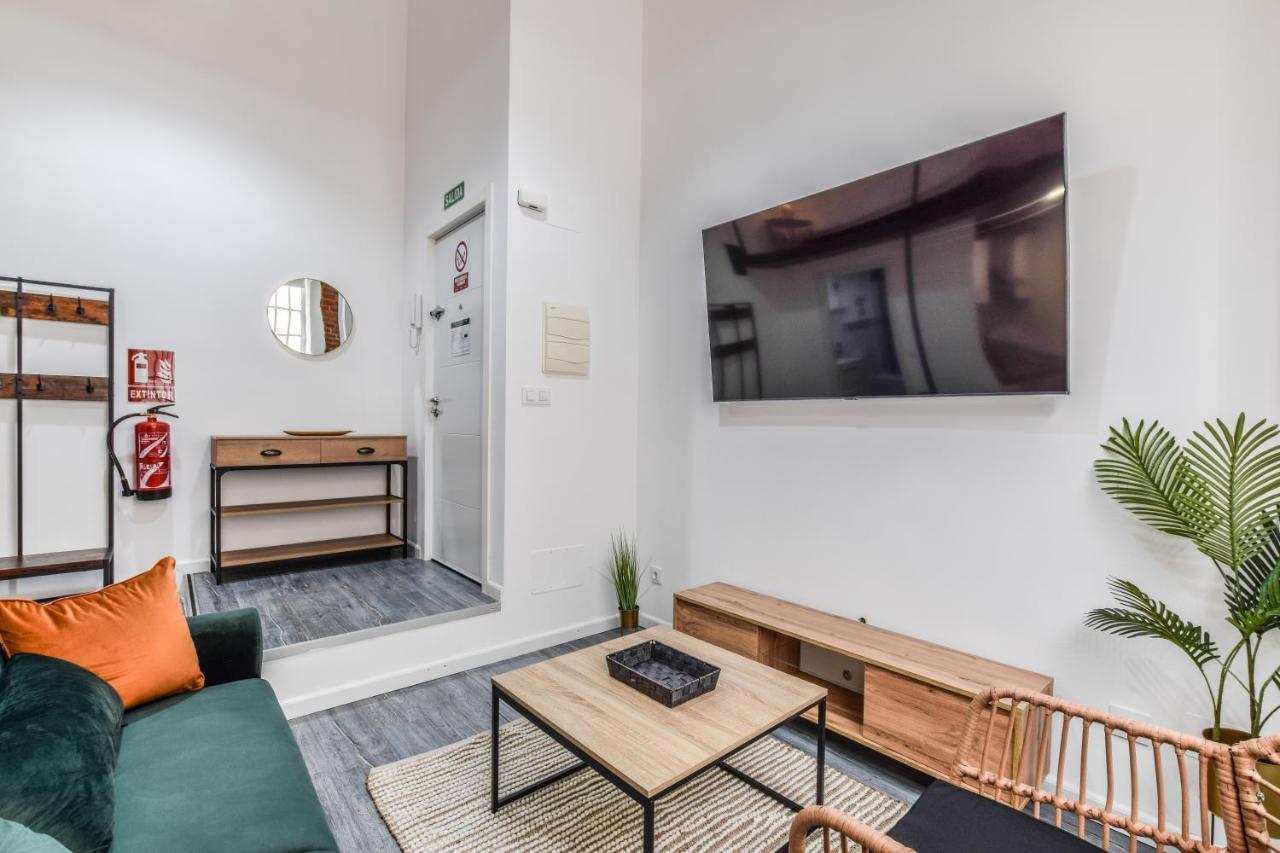 Lofts Business Bernabeu Apartment Madrid Bagian luar foto