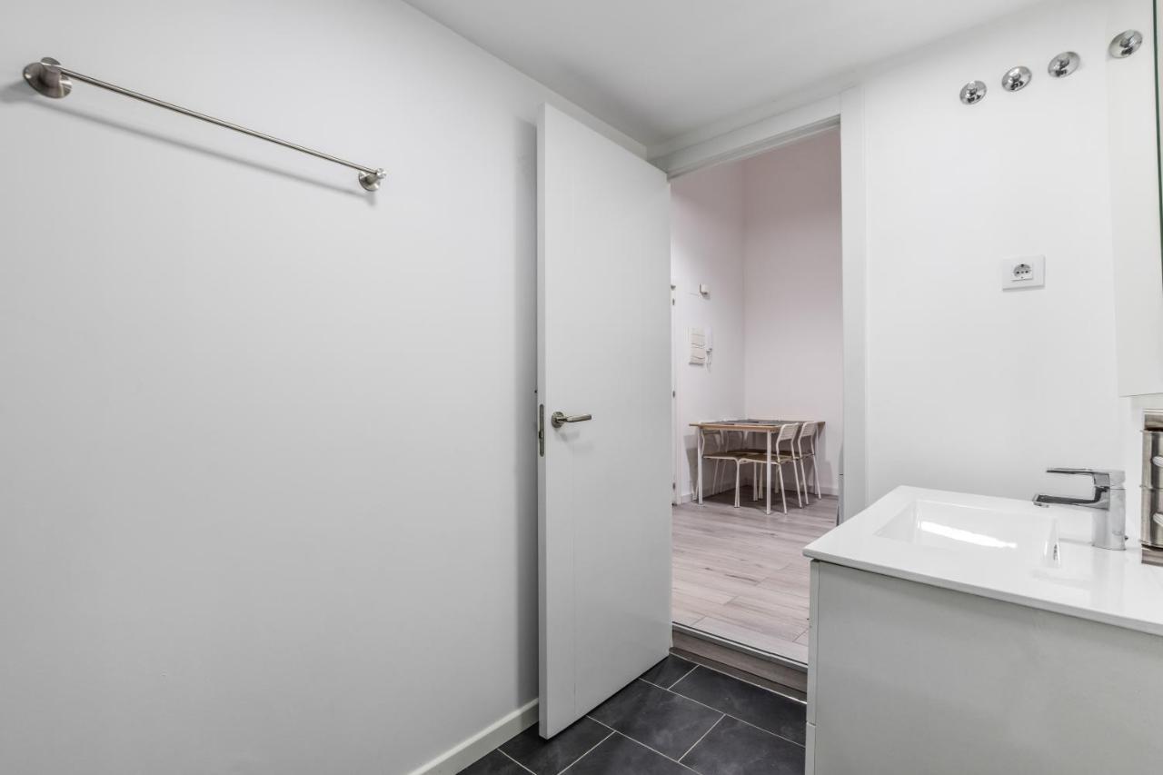 Lofts Business Bernabeu Apartment Madrid Bagian luar foto